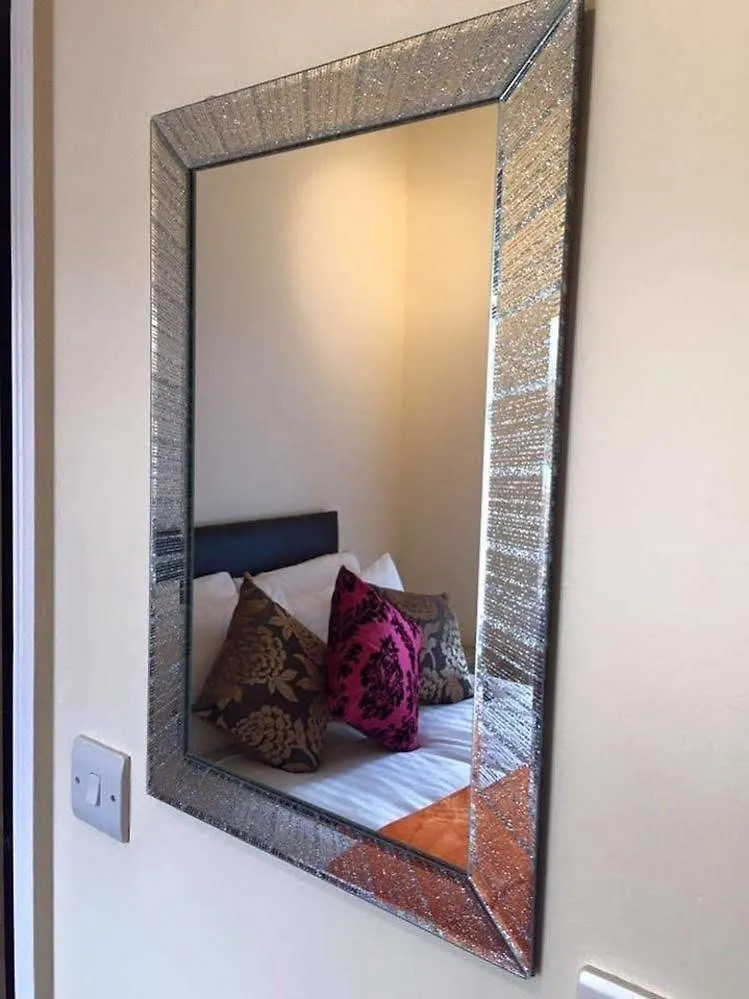 ***  The Hub Hotel London United Kingdom