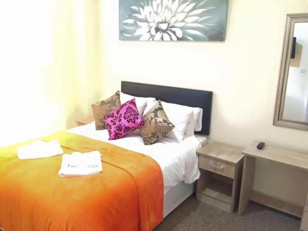 The Hub Hotel London